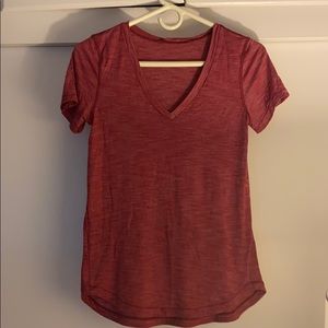 Lululemon v-neck tee